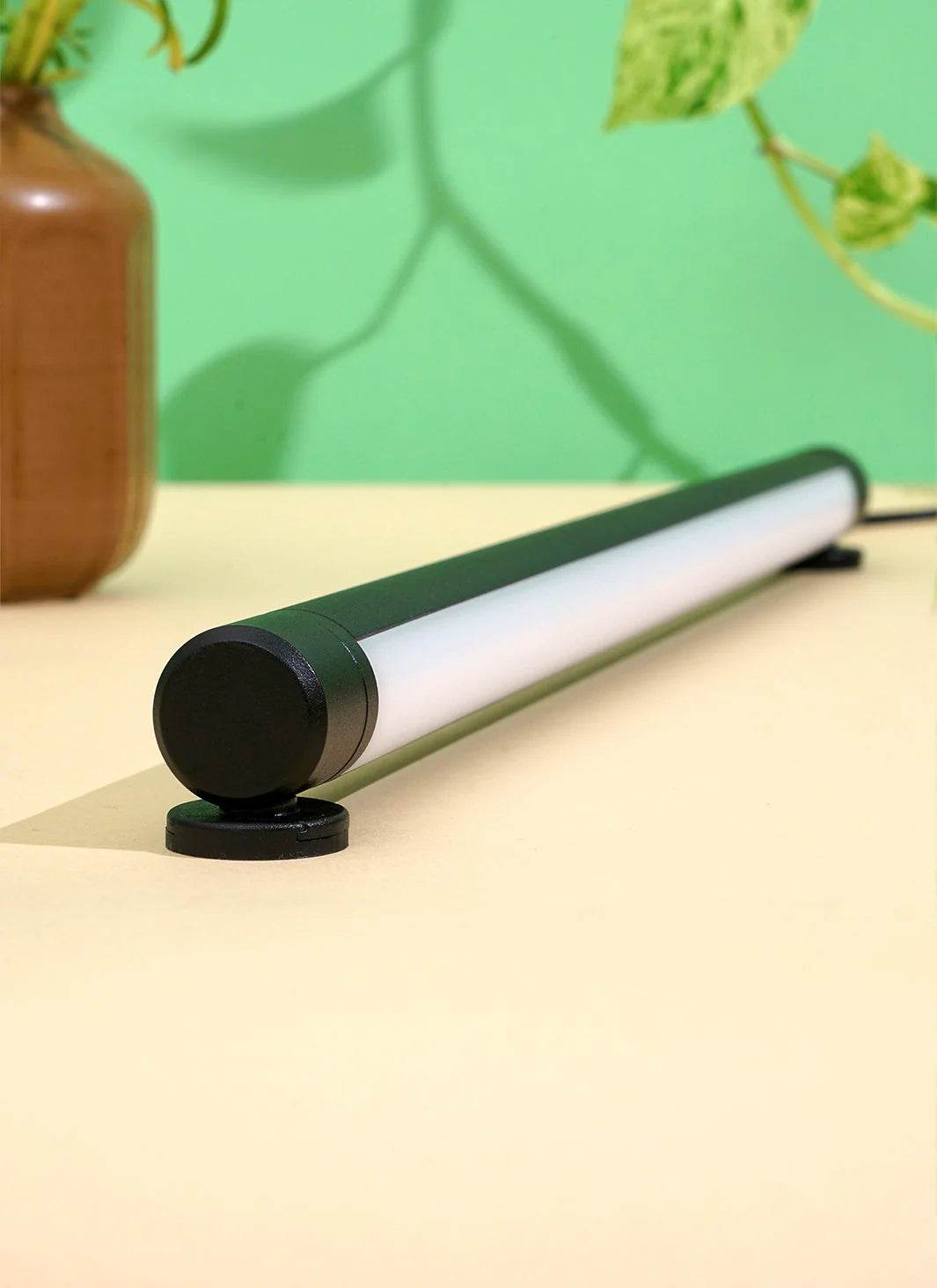 Grove™ LED Grow Light by Soltech - Unbeatable Quality for Premium Aesthetics and Function -  Plant Circle.